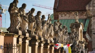 勤務中に大災害が起きたらどうする？東日本大震災で学んだ職場での対応と教訓