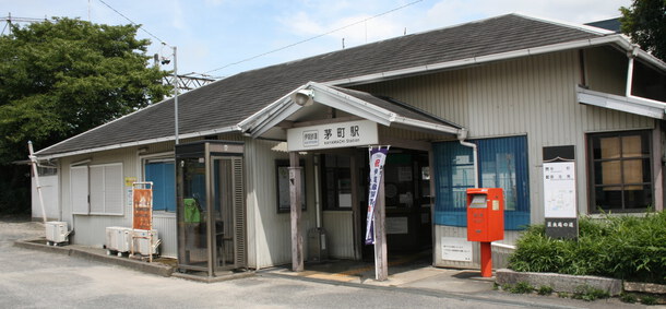 伊賀線と人々をつなぐ物語 ——6茅町駅と7桑町駅が語る「近代化と手仕事の記憶」