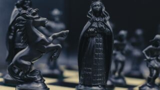 新聞記者の「花形部署」の残酷な真実。出世コースの裏で起きている現場解体と組織の歪み